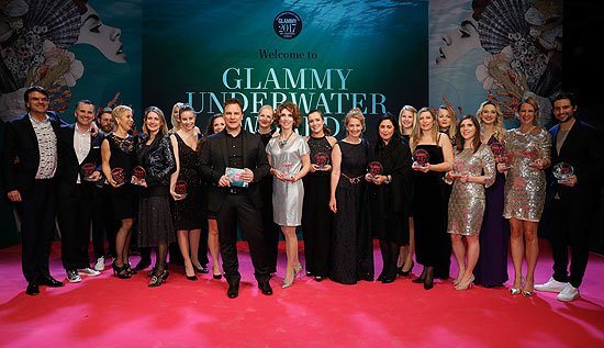 Die Gewinenr des Glammy Award 2017 am 02.03 2017 in München.  (Photo by Andreas Rentz/Getty Images for GLAMOUR)   Stefanie Neureuter, Andre Pollmann, Andrea Ketterer